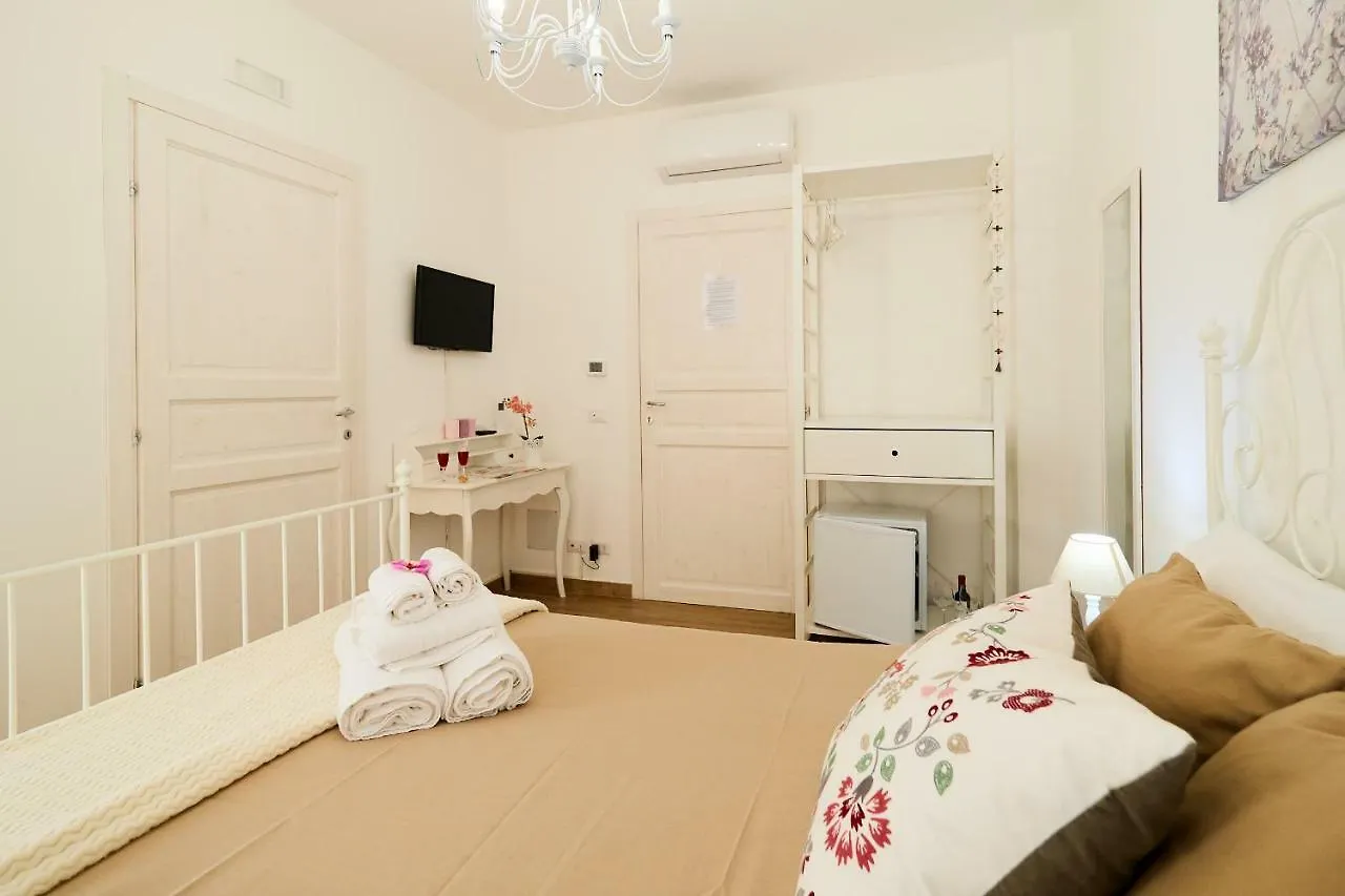 Dafni - Shabby Chic Guesthouse Ragusa