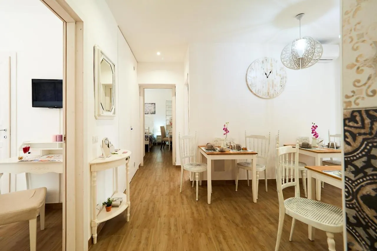 Dafni - Shabby Chic Guesthouse Ragusa Italy